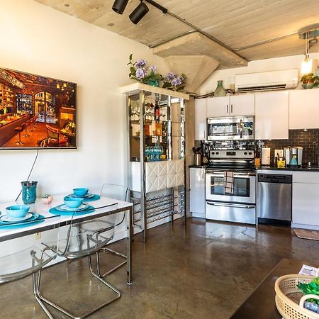 Charming Lofts In The Heart Of Hollywood Apartment Los Angeles Exterior photo